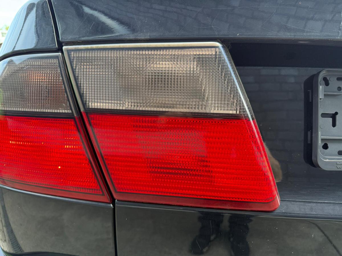 Saab 9-5 original R&uuml;cklicht R&uuml;ckleuchte innen links Vorfacelift Limousine BJ99